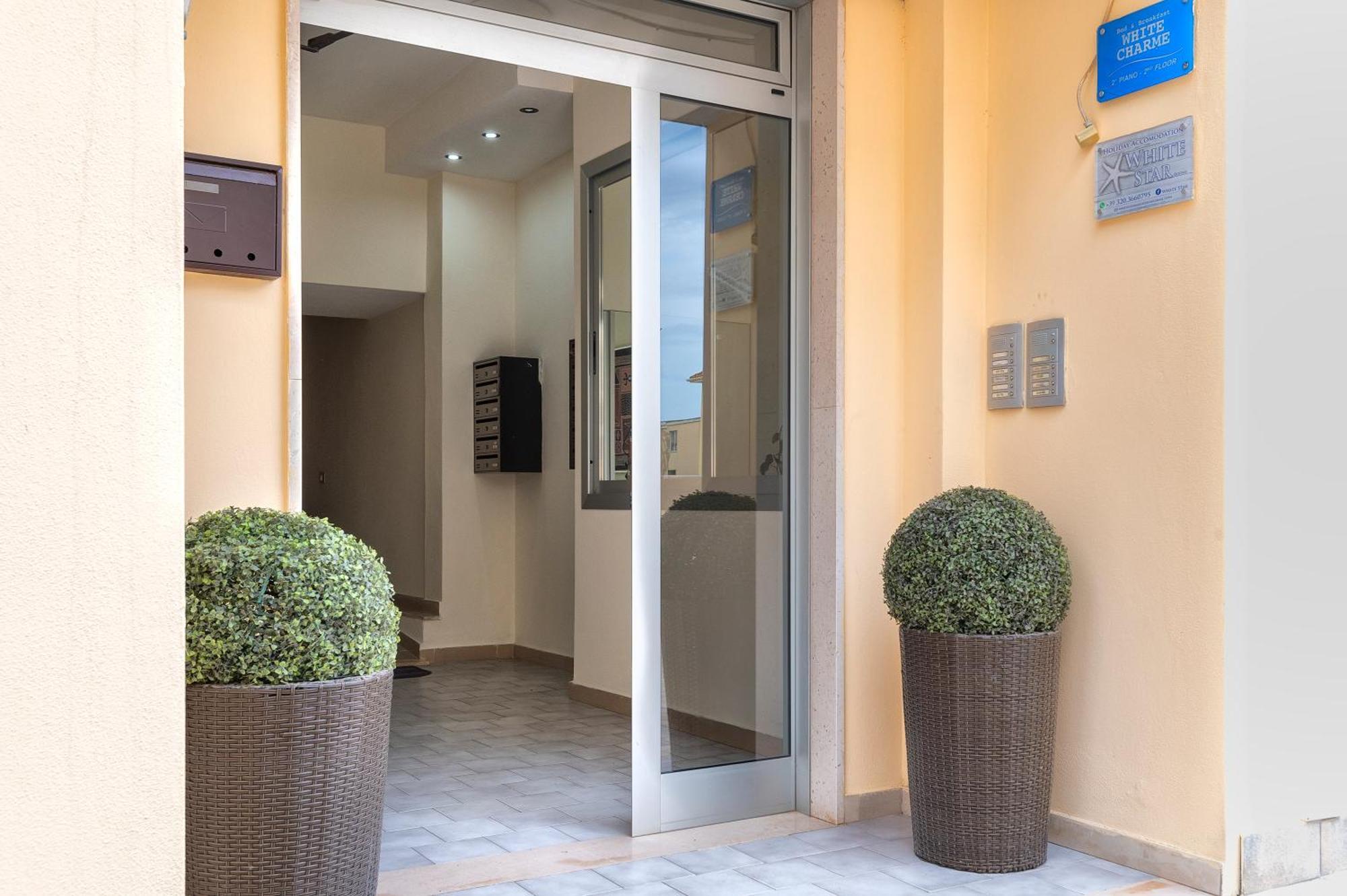 White Star Rooms Alghero Bagian luar foto