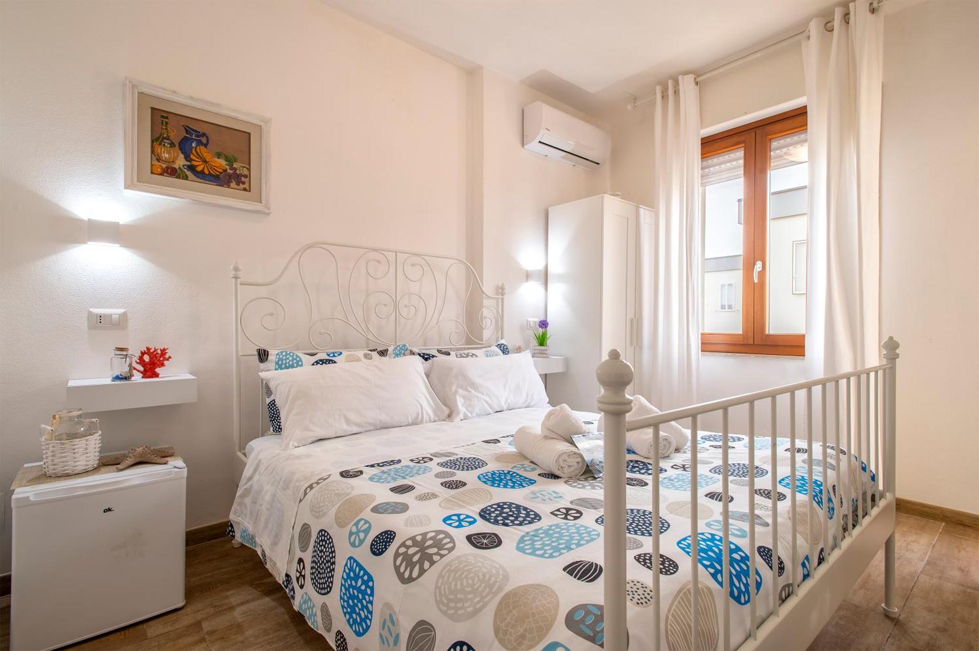 White Star Rooms Alghero Bagian luar foto